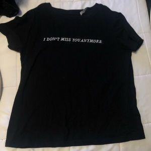 I’m selling clothes I don’t wear anymore some still new